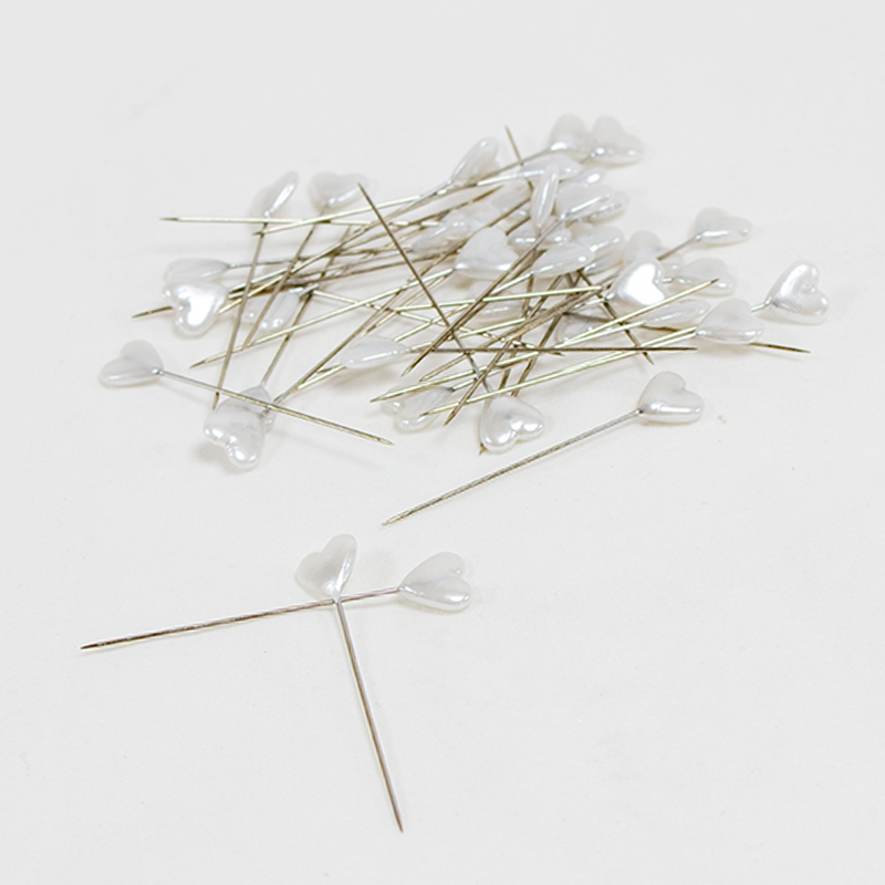 Alfinetes Coração ( 40 Un.) Branco