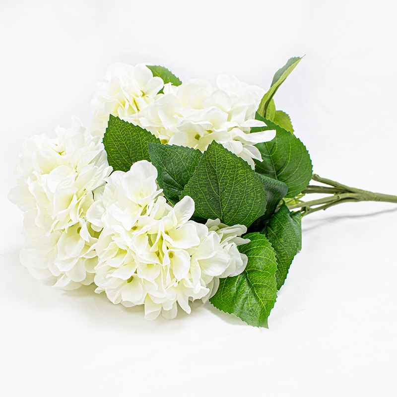 Molho de Hortênsias - Branco 54cm