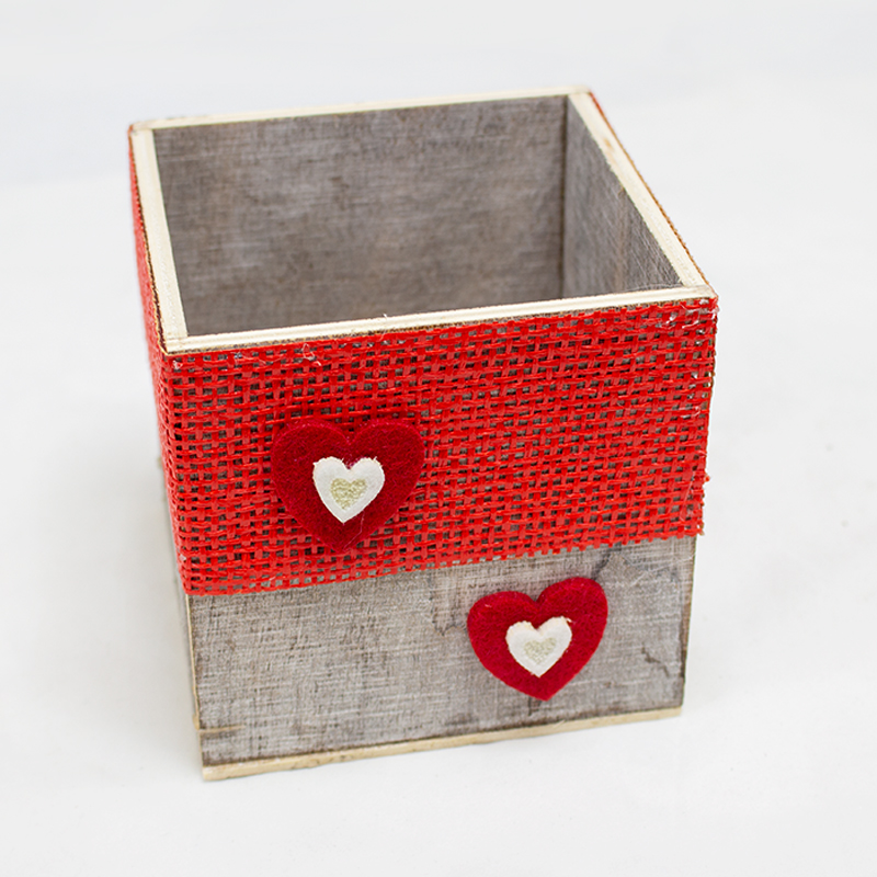 Caixa de Madeira com 2 Corações - 11cm