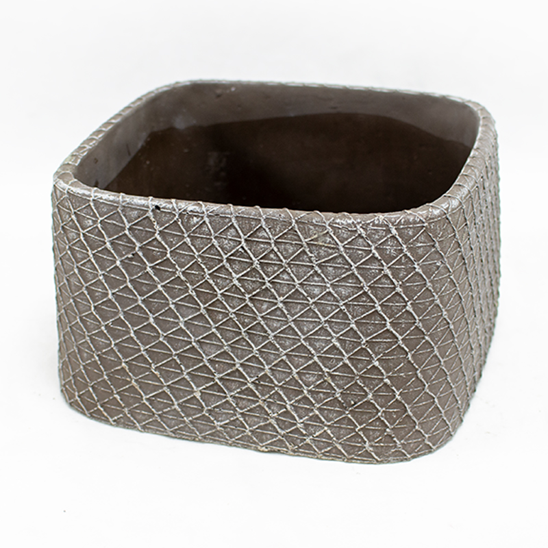 Base Cerâmica Castanho C/Relevo 18x18x10cm