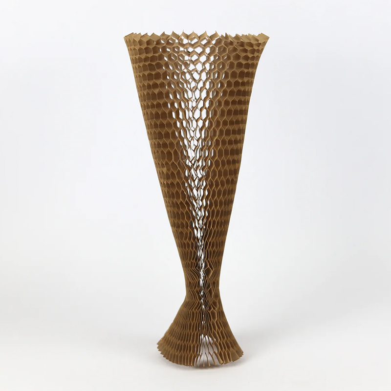 Cone Honeycomb Kraft 20cm (Un)