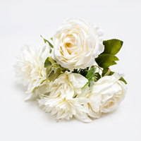 Bouquet de Dalia (X7) 32cm Creme (Un)