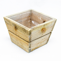 Base de Madeira à cor natural  12 x10cm