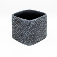 Base Cerâmica Preto C/Relevo 14x14x11.5cm