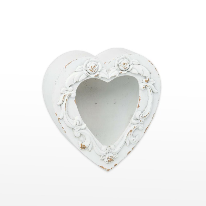 Caixa de Madeira em forma de coração