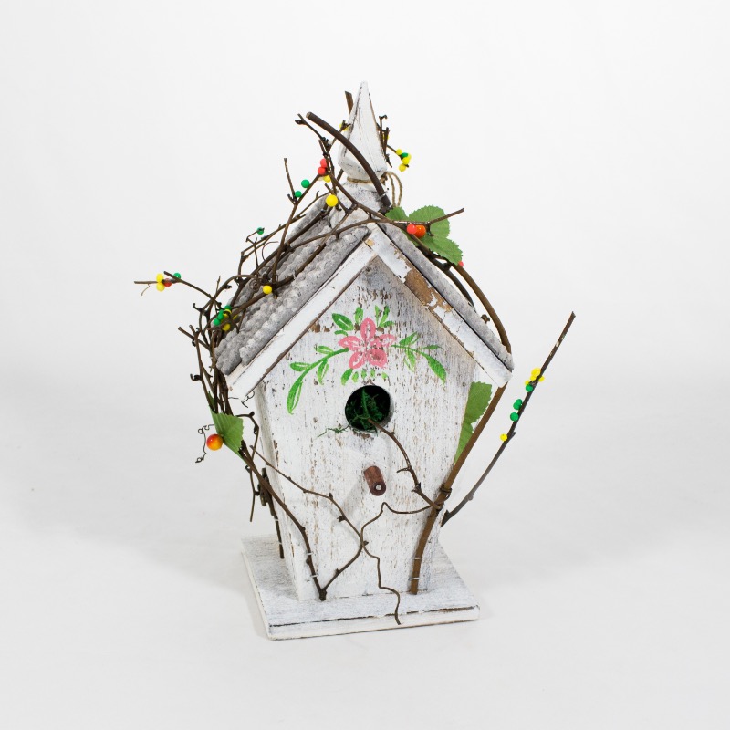 Casa de passarinhos em madeira