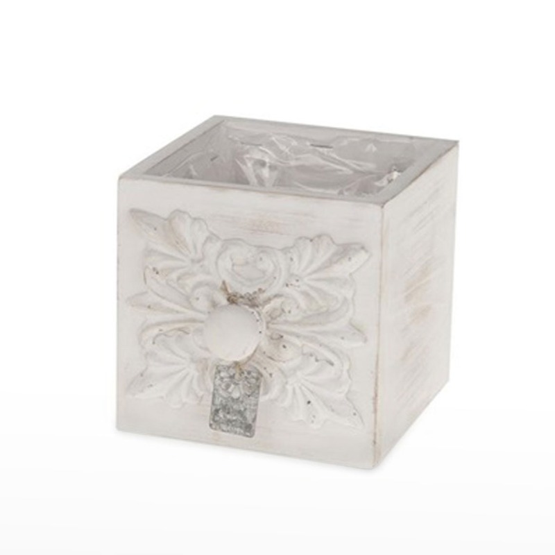 Gaveta de Madeira Branca com adornos