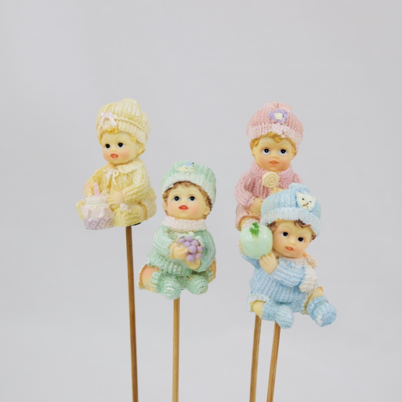 12un · Bebe porcelana