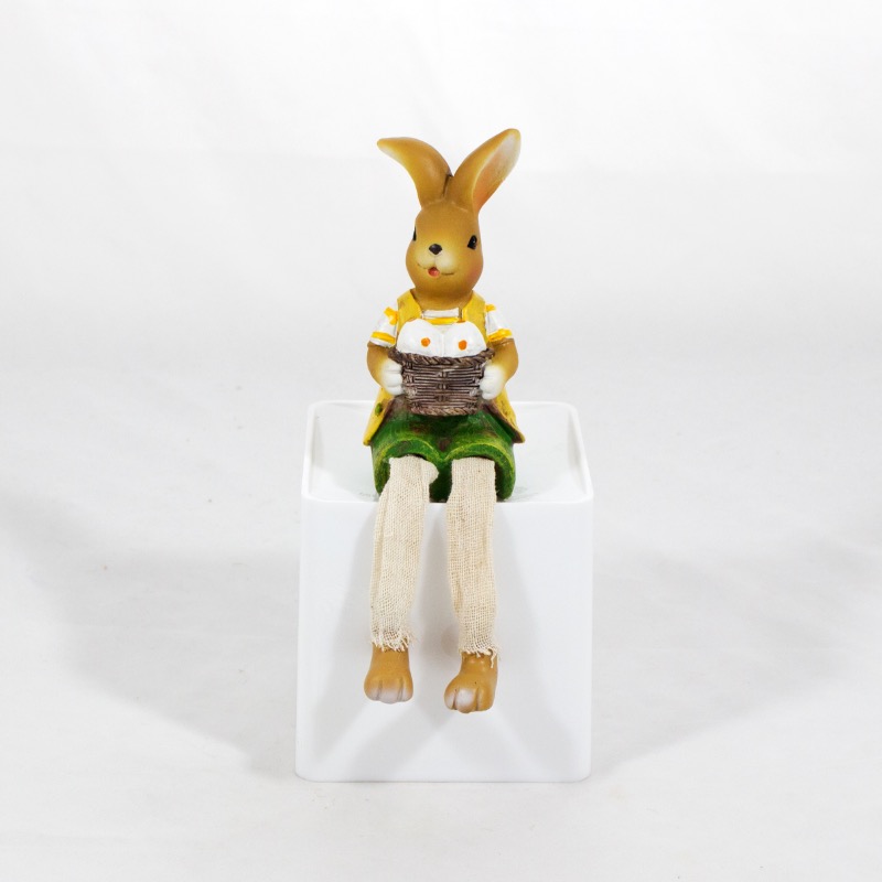 Coelho Polyresin com pernas em tecido