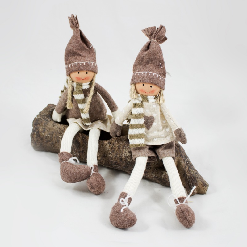 Boneca em tecido - Sentada