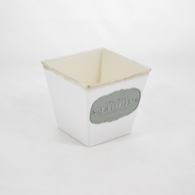 Vaso Plastico Branco com chapa decorativa
