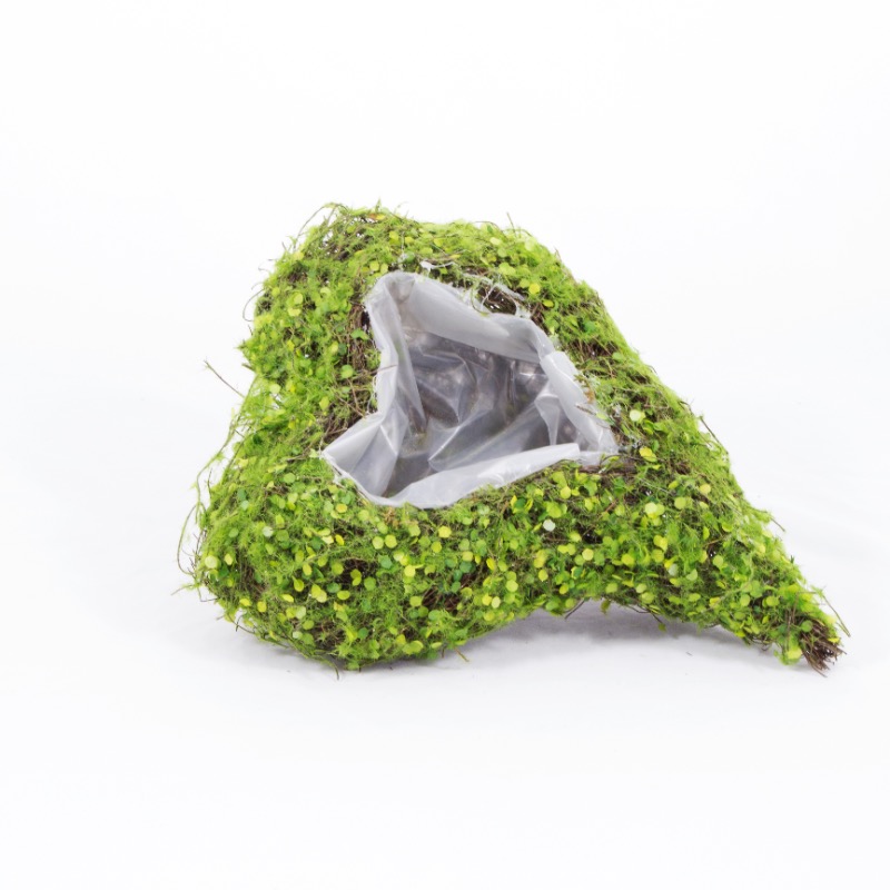 Cesto em forma de Coraçãodecorado com Musgo  - 30cm