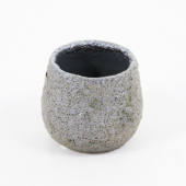 Vaso réplica de basalto