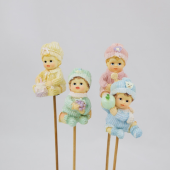 12un · Bebe porcelana