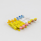 12 un - Mola de madeira com Lagarta colorida