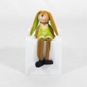 Coelho em ceramica com pernas e orelhas longa