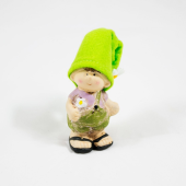 Menino com Gorro Verde 16cm