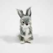 Coelho de miniatura em pé